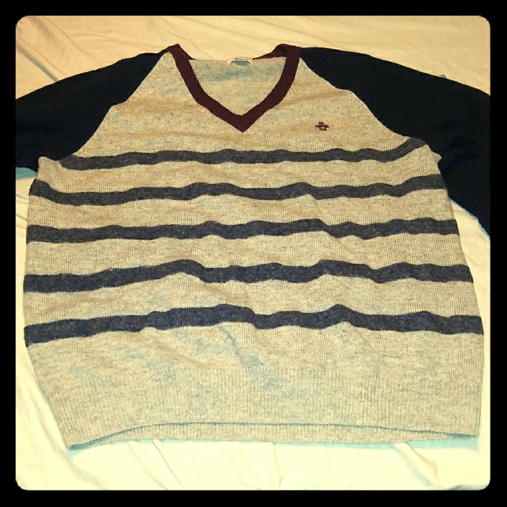 👑!!HOT!!👑 BROOKS BROTHER SWEATER!!